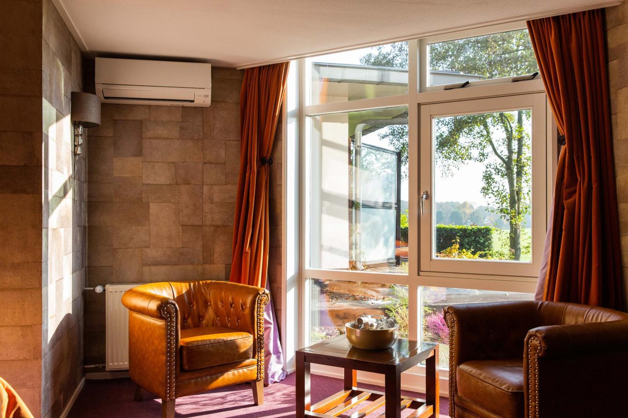 Restaurant Hotel Merlet سكورل المظهر الخارجي الصورة